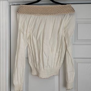 Off the shoulder Elan top